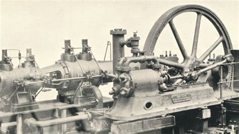 ilk buharlı motoru kim icat etti